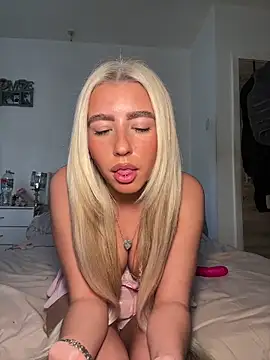 BlondeBetty online show from February 2026 12:36:01 PM