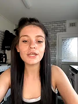 Camwithchlox online show from October 2025 12:46:01 PM