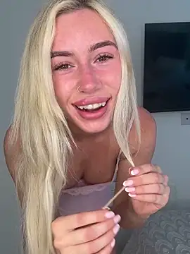 SexySaraxxoo online show from May 2026 12:59:02 PM