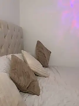 SexySaraxxoo online show from November 2025 01:10:02 AM