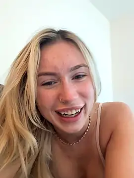 SexySaraxxoo online show from December 2025 11:23:02 AM