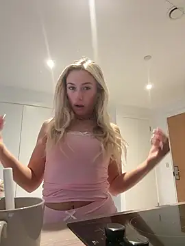 SexySaraxxoo online show from March 2026 08:49:02 AM