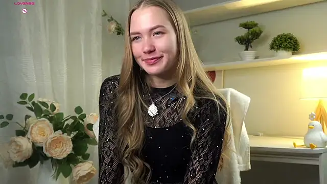 AlbaMesick online show from April 2026 12:29:01 PM