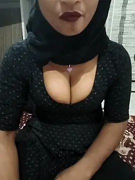 Itz Mayra  online show from November 2025 09:19:02 AM