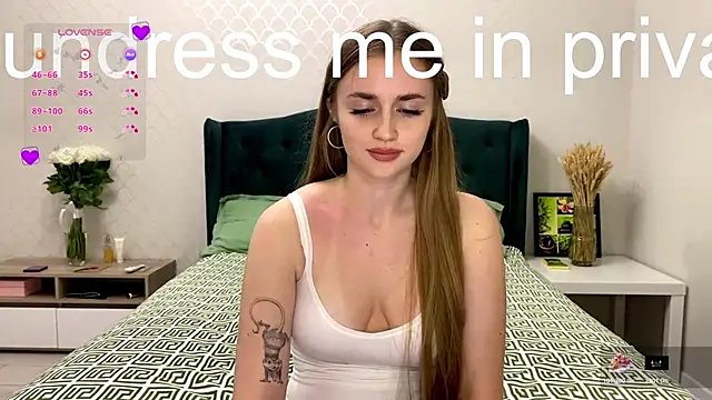 Snapshot of Jessica1West chatting on November 2025 03:50:02 PM Jessica1West online show from November 2025 03:50:02 PM