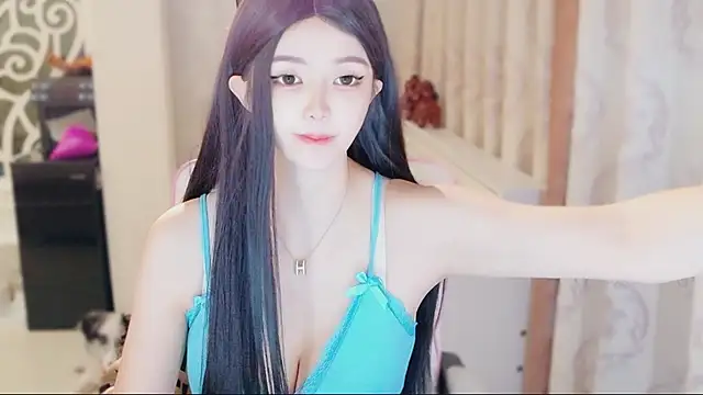 Aurora-77 online show from October 2025 02:08:02 PM