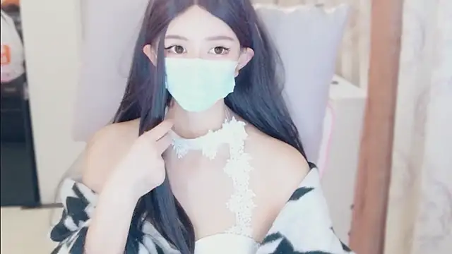 Aurora-77 online show from November 2025 03:50:02 PM