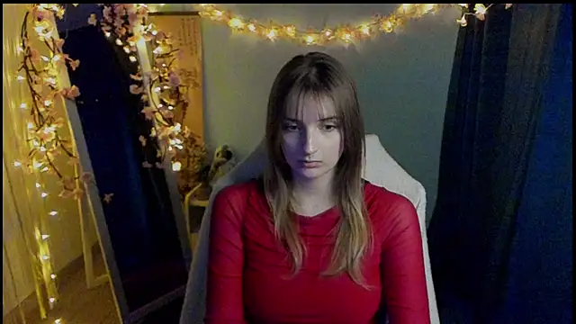 NeyliDream online show from March 2026 01:40:01 PM