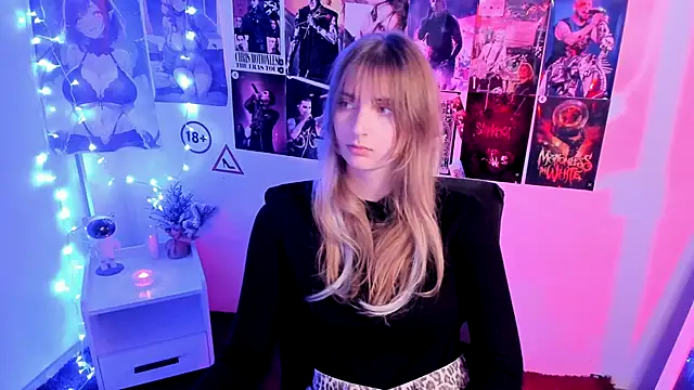 Snapshot of NeyliDream chatting on October 2025 06:34:01 AM NeyliDream online show from October 2025 06:34:01 AM