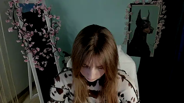 NeyliDream online show from December 2025 07:33:02 AM