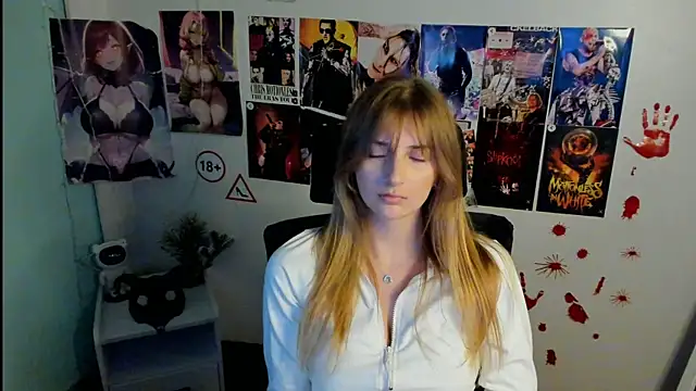 NeyliDream online show from November 2025 01:38:01 PM