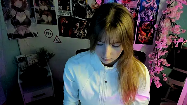 NeyliDream online show from November 2025 01:22:01 PM