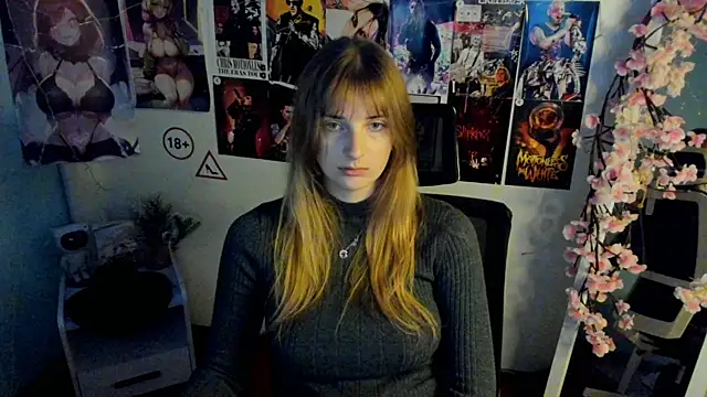 NeyliDream online show from November 2025 06:58:01 AM