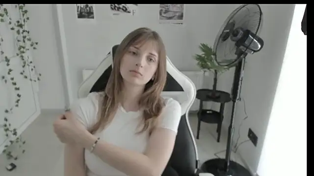 NeyliDream online show from June 2026 10:13:01 AM