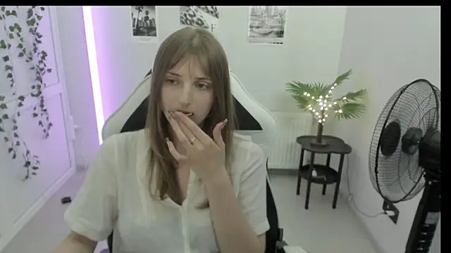 NeyliDream online show from June 2026 01:06:01 PM