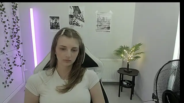 NeyliDream online show from June 2026 12:16:02 PM