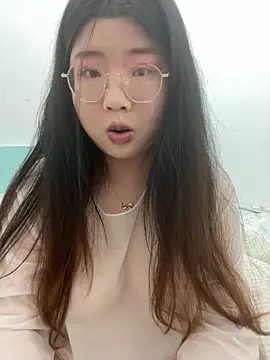 xxwang20 online show from March 2026 05:45:02 PM