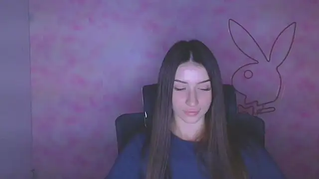 Snapshot of AlisaBubbles chatting on October 2025 04:41:02 PM AlisaBubbles online show from October 2025 04:41:02 PM