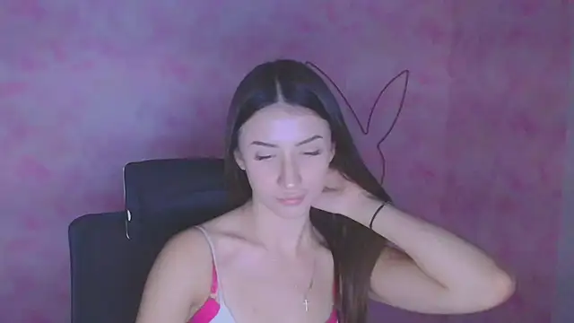Snapshot of AlisaBubbles chatting on October 2025 12:39:01 PM AlisaBubbles online show from October 2025 12:39:01 PM