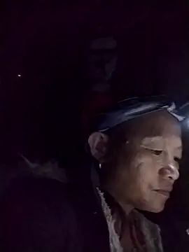 Samdim23 online show from November 2025 02:42:01 PM