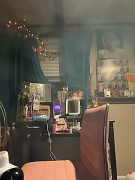 Snapshot of shortywidaphatty chatting on January 2026 11:25:01 AM shortywidaphatty online show from January 2026 11:25:01 AM