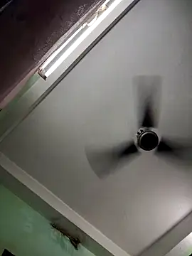 Snapshot of cuteeepriya chatting on October 2025 07:48:01 PM cuteeepriya online show from October 2025 07:48:01 PM