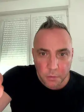 Marronglace1 online show from January 2026 01:07:01 PM