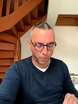 Marronglace1 online show from October 2025 08:15:02 AM