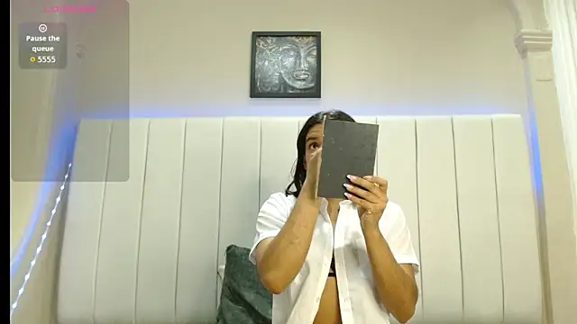 kendra lux1 online show from February 2026 03:09:02 PM