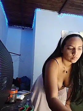 girlpee online show from February 2026 12:51:02 PM