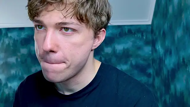 MarkShot  online show from October 2025 05:13:02 PM