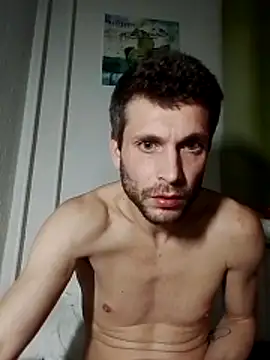 Malcom2f online show from January 2026 03:00:02 AM