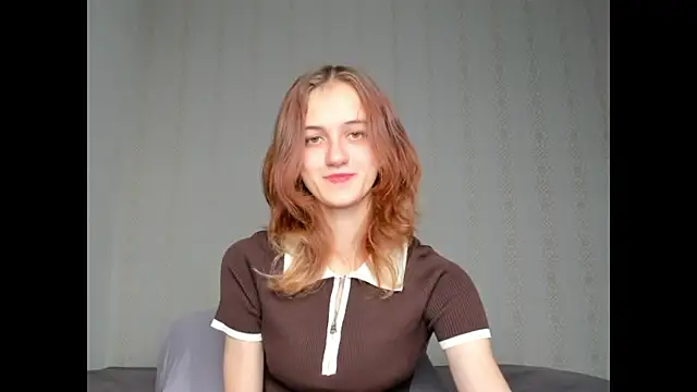 Snapshot of dreamy_pollyyy chatting on October 2025 06:20:02 PM dreamy pollyyy online show from October 2025 06:20:02 PM