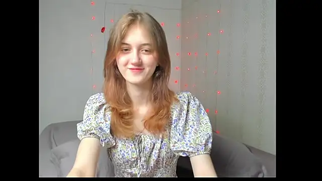 dreamy pollyyy online show from April 2026 04:19:01 PM