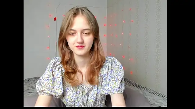 Snapshot of dreamy_pollyyy chatting on May 2026 06:03:02 PM dreamy pollyyy online show from May 2026 06:03:02 PM
