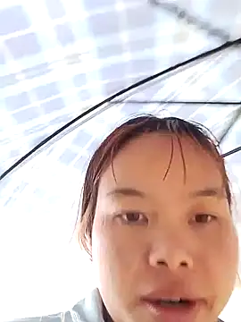 Huyen x online show from March 2026 01:20:02 AM