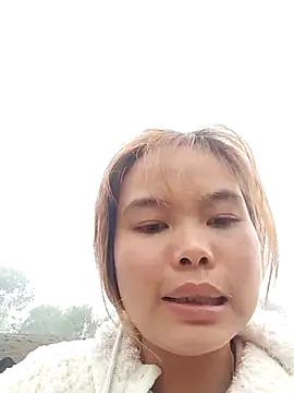 Huyen x online show from February 2026 07:46:01 AM