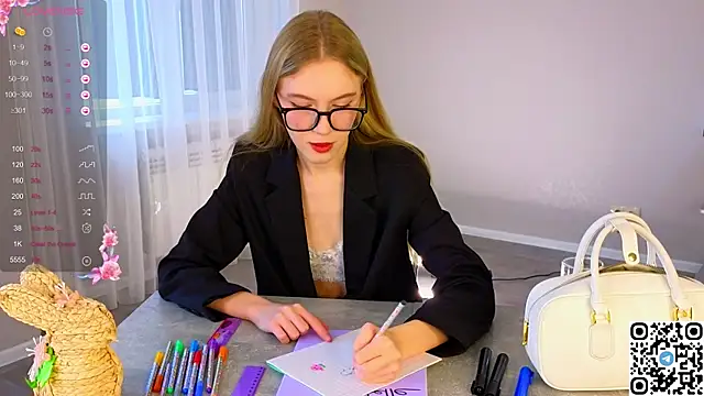 Succubelle online show from November 2025 06:24:01 AM