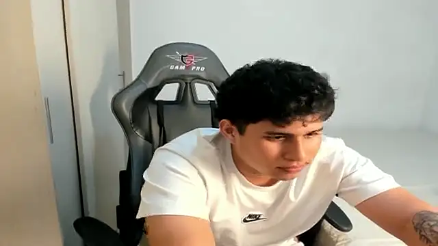 jhony dickm online show from September 2025 09:38:02 AM