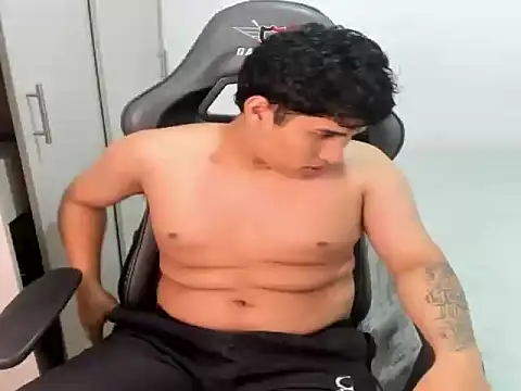 jhony dickm online show from October 2025 10:10:01 PM