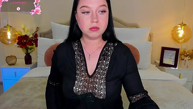 LexiePat online show from July 2026 12:20:02 PM