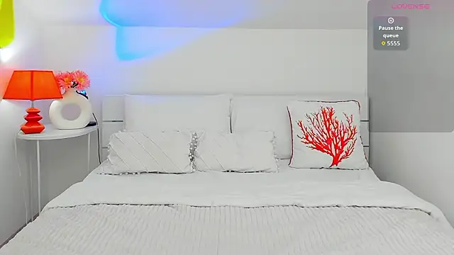 Snapshot of LexiePat chatting on February 2026 01:17:01 PM LexiePat online show from February 2026 01:17:01 PM