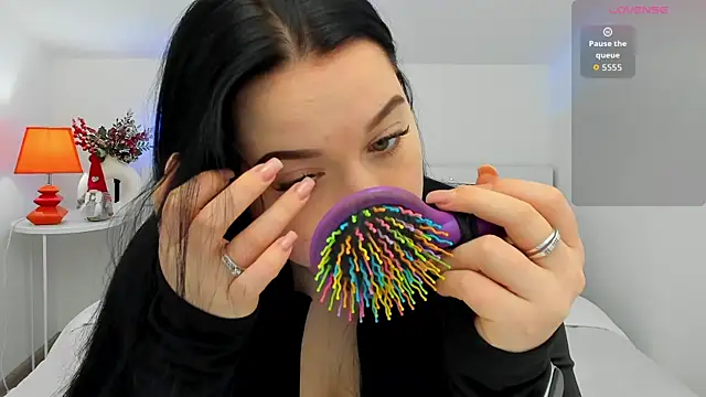 Snapshot of LexiePat chatting on January 2026 01:15:02 PM LexiePat online show from January 2026 01:15:02 PM