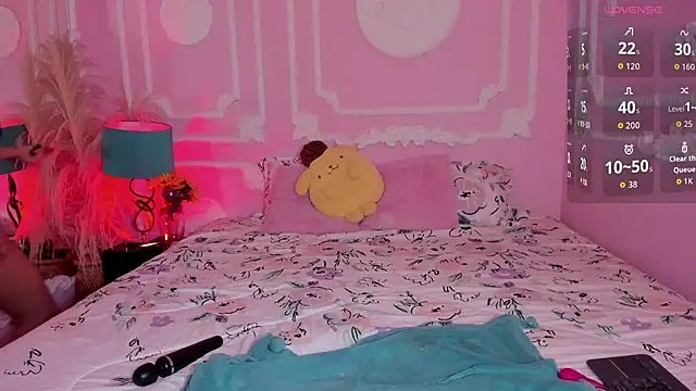 EmilyBorch online show from December 2025 12:15:01 PM