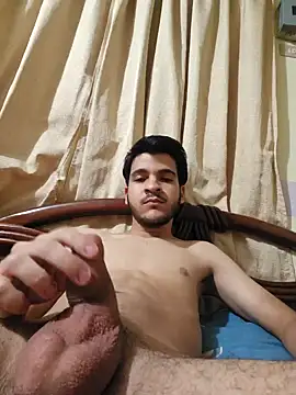 juanitooox97 online show from October 2025 05:01:01 AM