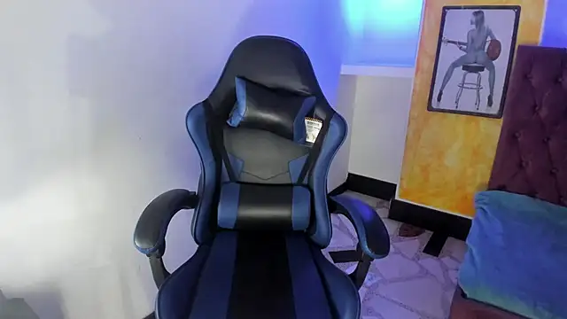 susan mooree online show from January 2026 08:18:02 PM