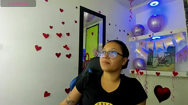 susan mooree online show from February 2026 08:33:02 PM