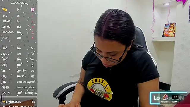 susan mooree online show from February 2026 07:33:01 PM