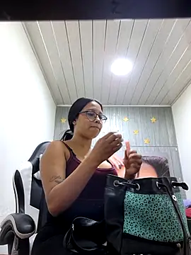 susan mooree online show from December 2025 07:03:02 PM