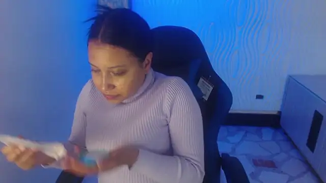 susan mooree online show from February 2026 08:20:02 PM